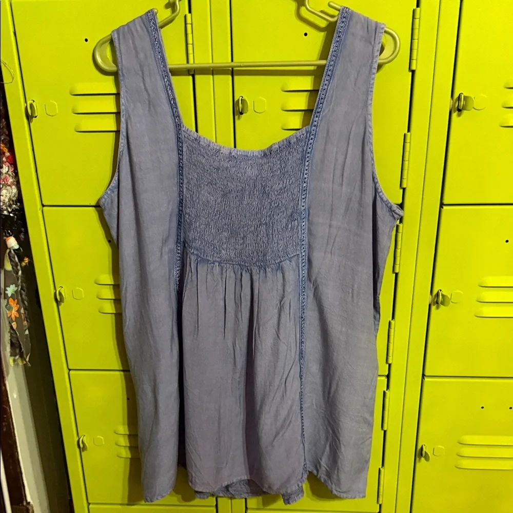 Sleeveless Embroidered Pintuck Tunic Top - Light Periwinkle - Picture 3 of 4